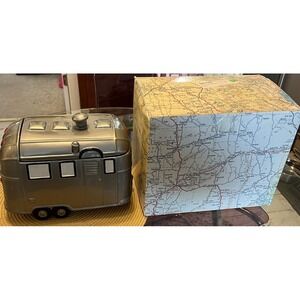 Vintage Omnibus OCI 1993 Airstream Trailer Ceramic Cookie Jar Silver M51005 Box